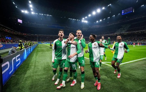  阿扎伦卡回归赛场，惊险取胜首场状态亮眼，拜仁观众沸腾！-AYX GAME